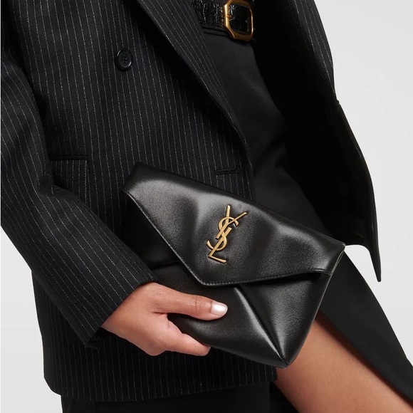 SAINT LAURENT CASSANDRE LEATHER CLUTCH - Picture 12 of 14